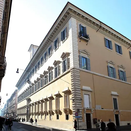 Bed & Breakfast Residenza Ruspoli Bonaparte 4*