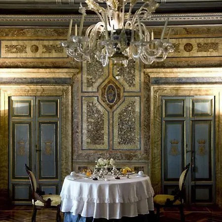 Residenza Ruspoli Bonaparte 4* Róma
