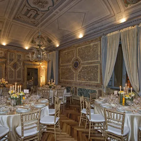 Residenza Ruspoli Bonaparte Panzió 4*