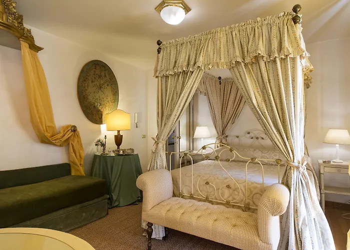 Residenza Ruspoli Bonaparte 4* Rom