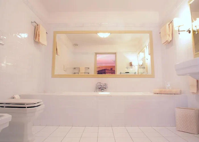 Bed & Breakfast Residenza Ruspoli Bonaparte 4*