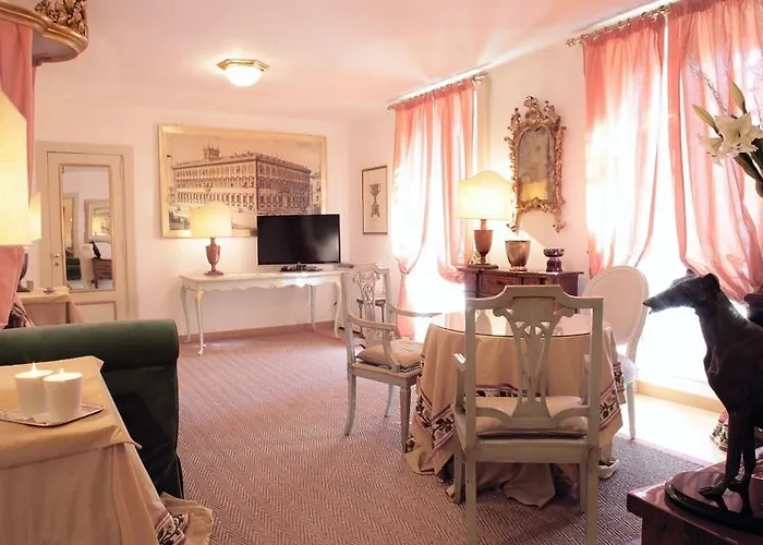 Residenza Ruspoli Bonaparte 4*