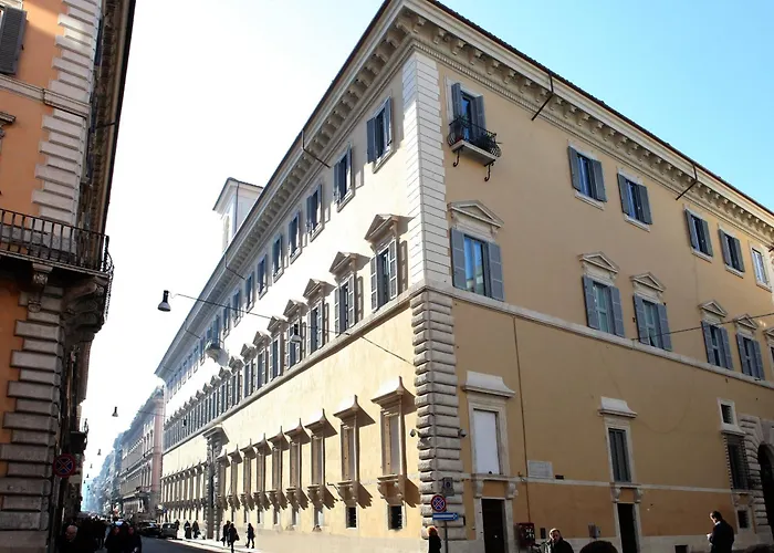 Bed & Breakfast Residenza Ruspoli Bonaparte 4*