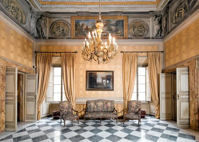 Residenza Ruspoli Bonaparte 4*