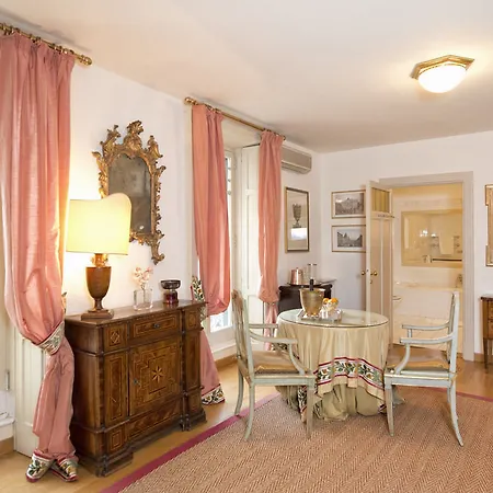 Bed & Breakfast Residenza Ruspoli Bonaparte Rom